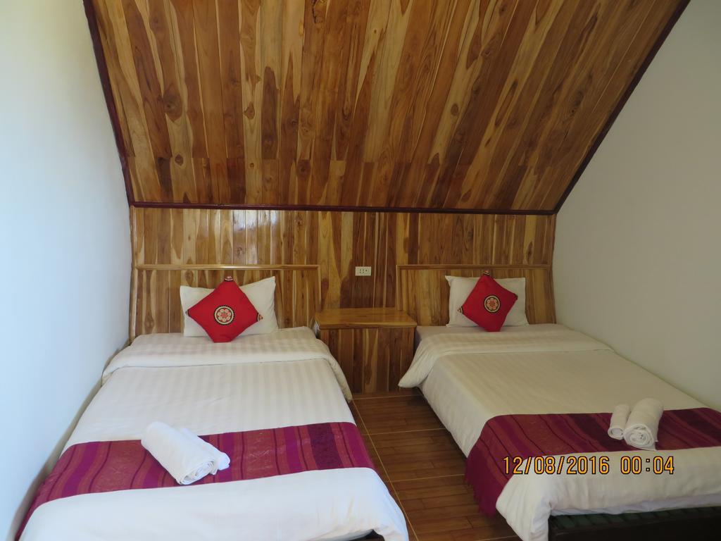 Namkhan Riverside Hotel لوانغ برابانغ المظهر الخارجي الصورة